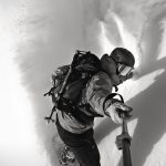 Snowboard / Blake Weyland (unsplash)