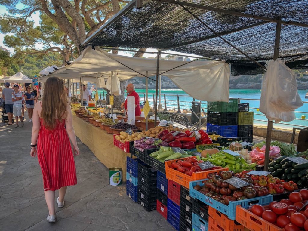 Mercados en la Costa del Sol / Foto: Gary Butterfield (unsplash)