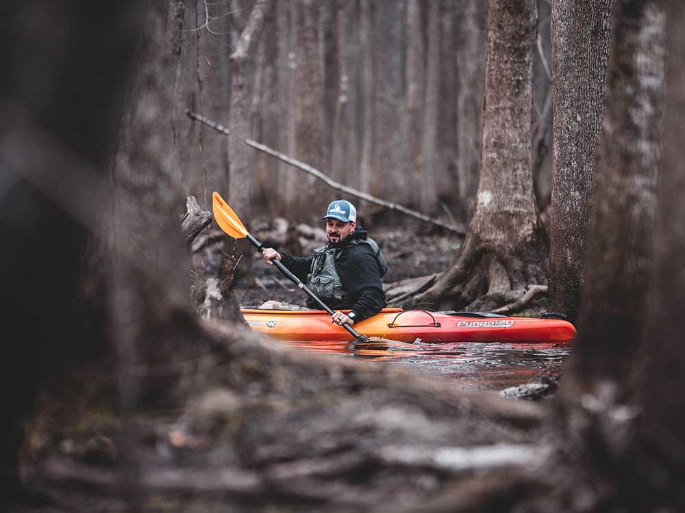 Mejores kayaks de pesca / Foto: Mike Baker (unsplash)