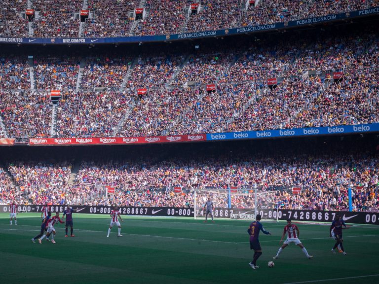 Turismo de fútbol en España: La Liga de fútbol española, la que más visitantes extranjeros recibe