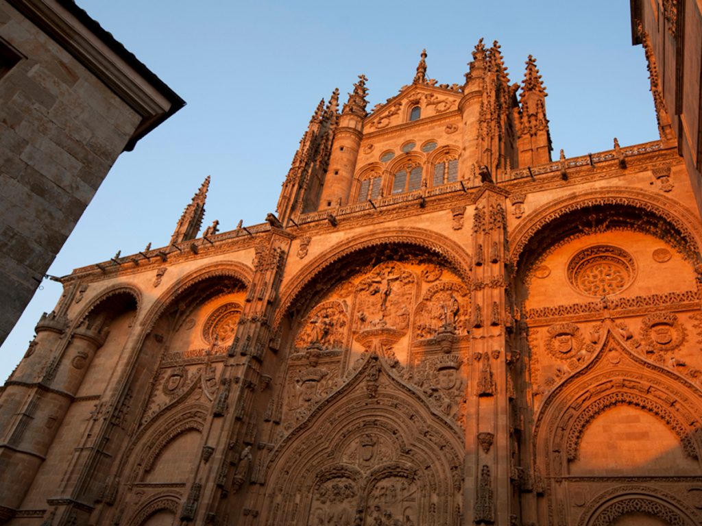 Salamanca, Catedral / Foto: PMRMaeyaert [CC BY-SA] Wikimedia Commons